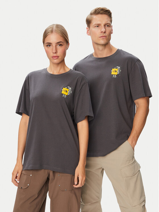 The North Face The North Face T-krekls Gear Up Get Out NF0A8JB4 Tumši pelēka Regular Fit