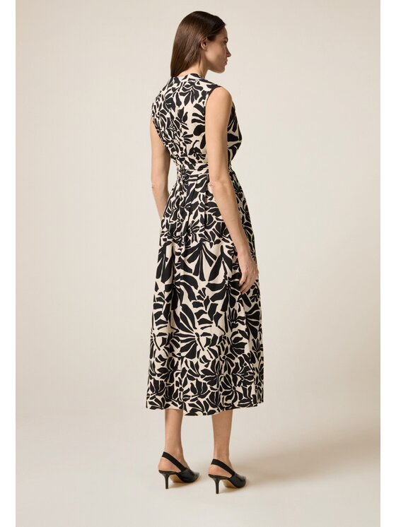 Oltre Oltre Abito da sera 7108R304867N0Z3 Nero A-Line Fit