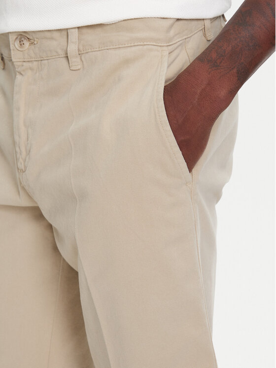 Robe di Kappa Robe di Kappa Шорти з тканини Oris 600BTI0 Бежевий Slim Fit