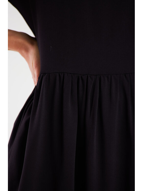 Awama Awama Sukienka letnia A517 Czarny Basic Fit
