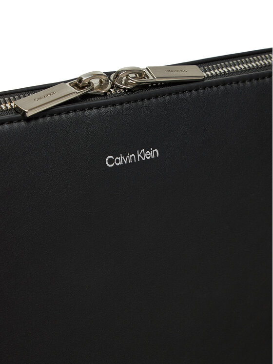 Calvin Klein Calvin Klein Futrola za laptop Ck Sleek Folio K50K513035 Crna