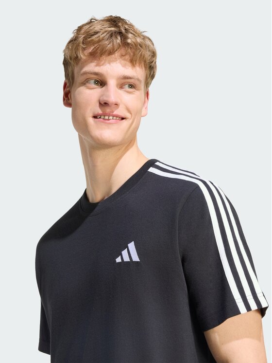 adidas adidas T-Shirt 168515 Czarny Regular Fit