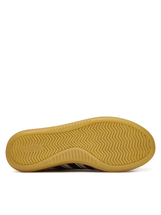 adidas adidas Sneakersy Barreda Decode IH1466 Beżowy
