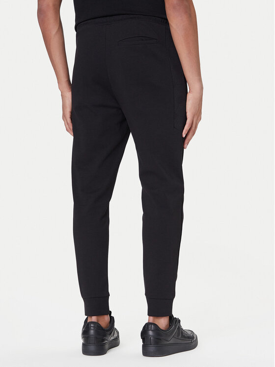 BOSS BOSS Spodnji del trenirke Future 50543860 Črna Regular Fit