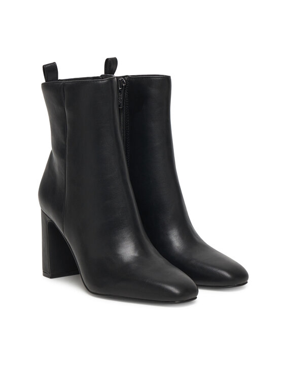 Steve Madden Steve Madden Bokacsizma Adelisa SM11002626 Fekete
