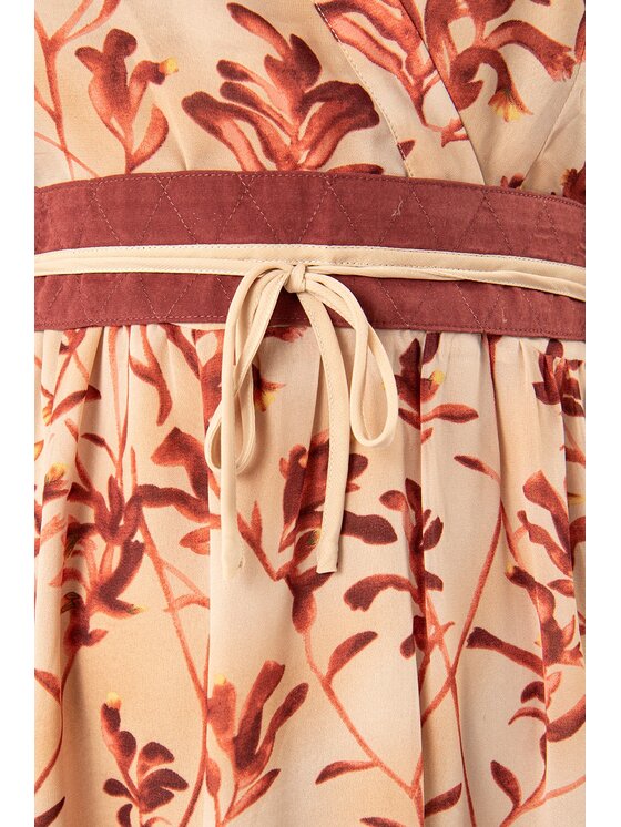 QUIOSQUE QUIOSQUE Každodenní šaty WINFLOW DRESS Růžová Regular Fit