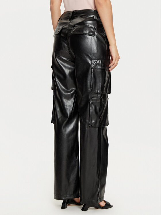 Guess Guess Pantaloni din imitație de piele Kori W4YB11 WF8Q0 Negru Relaxed Fit
