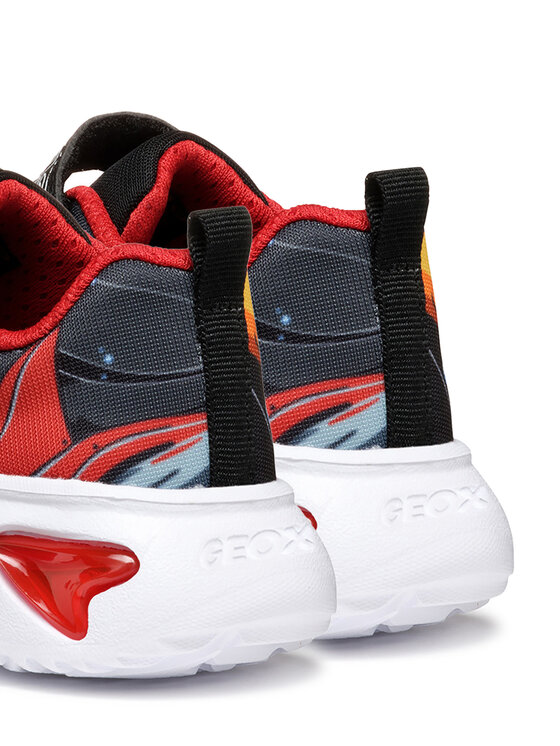 Geox Geox Sneakersy J Assister J45DZB 02ACE C0054 D Černá