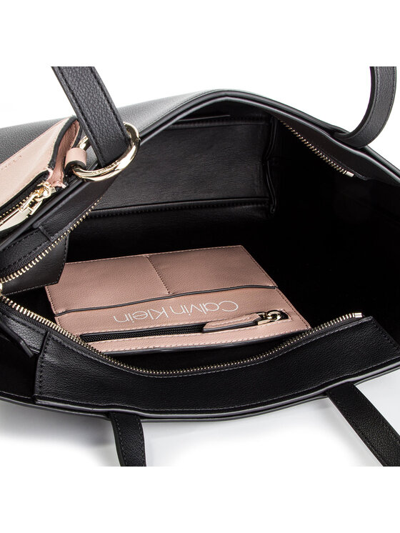 Calvin klein must cheap med shopper