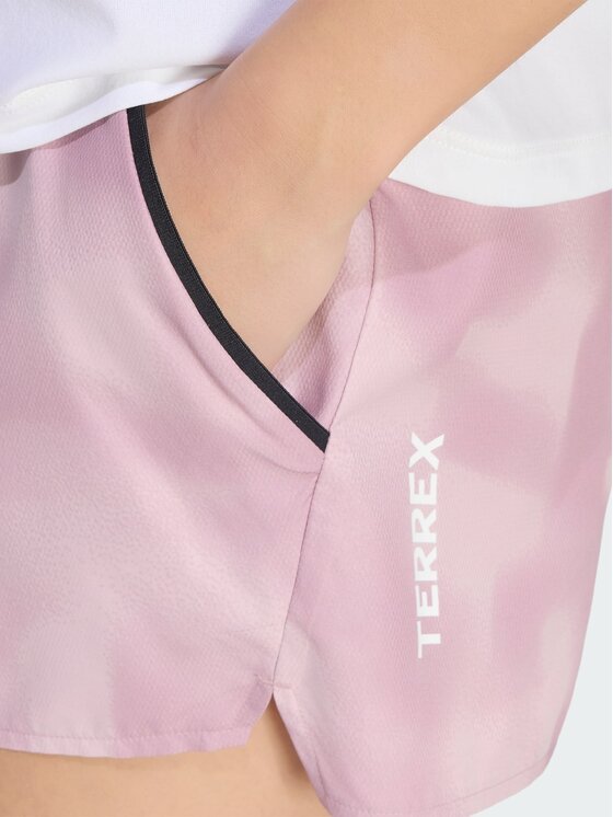 adidas adidas Szorty sportowe 165463 Fioletowy Regular Fit