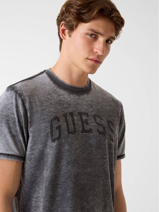 Guess Guess T-shirt 180288 Nero Classic Fit