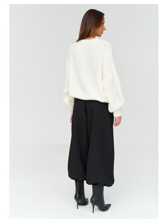 Makadamia Makadamia Spodnie materiałowe C88 Czarny Loose Fit