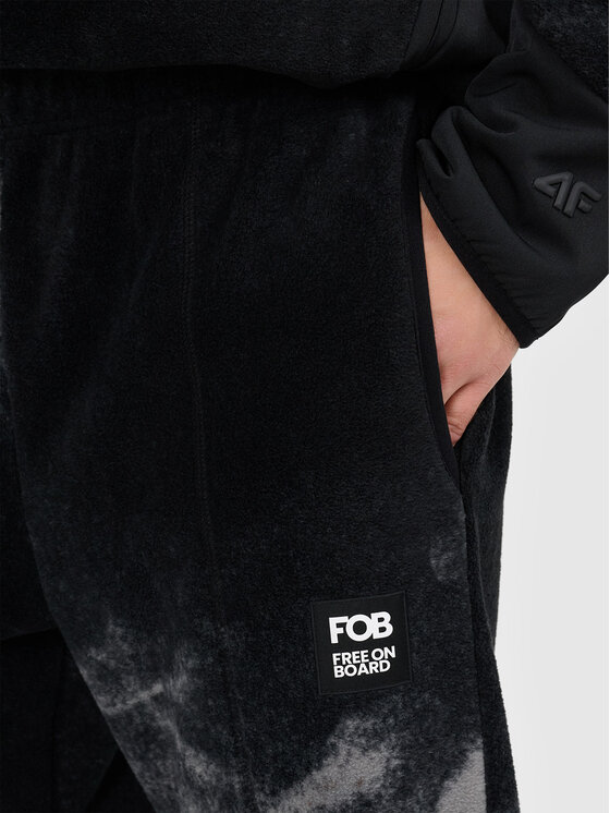 4F 4F Spodnie dresowe FOB Czarny Regular Fit
