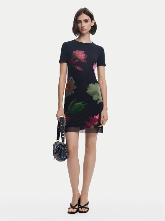 Desigual Desigual Každodenné šaty Hamburgo 25SWVK14 Čierna Slim Fit
