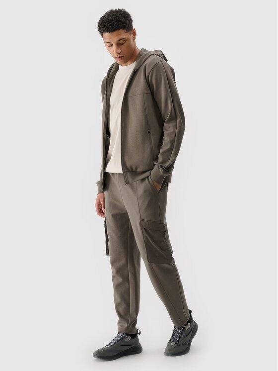 4F 4F Spodnie materiałowe 4FWSS25TTROM0990-80S Brązowy Regular Fit