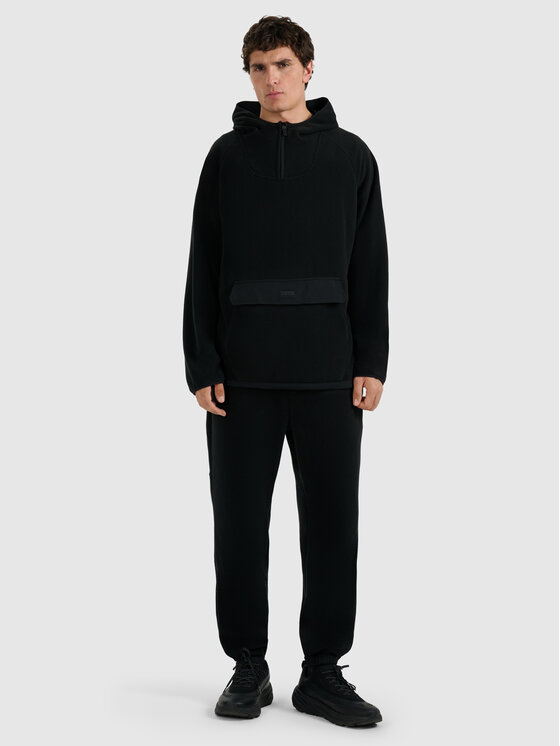 4F 4F Bluza techniczna FOB Czarny Regular Fit