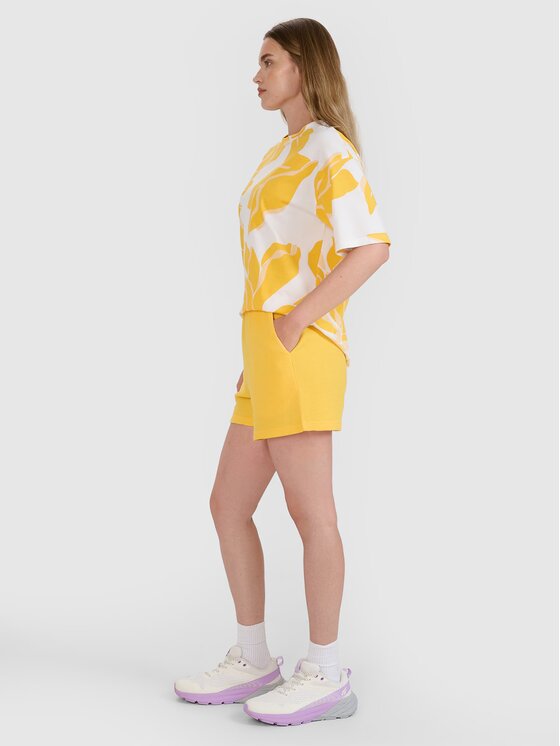 4F 4F Pantaloncini di tessuto 4FRSS25TSHOF700-71S Giallo Oversize