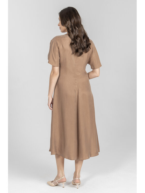 Deni Cler Milano Deni Cler Milano Sukienka letnia W-DC-3206-F2-B8-18-1 Brązowy Regular Fit