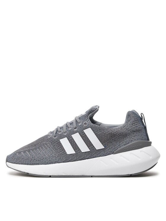 adidas adidas Sneakersy Swift Run 22 GZ3495 Šedá
