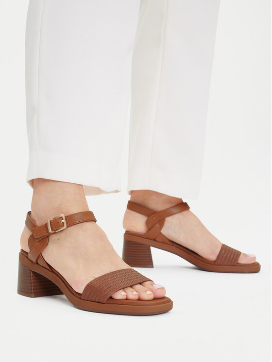 Clarks Clarks Sandály Jaylan Ray 26181661 Hnědá