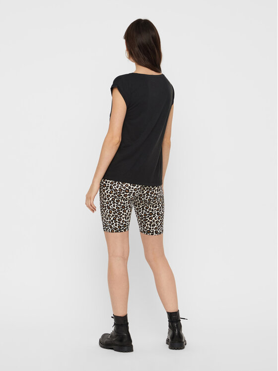 Pieces Pieces T-särk 17095260 Must Regular Fit