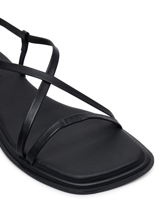 Vagabond Shoemakers Vagabond Shoemakers Basutės Izzy 5713-201-20 Juoda