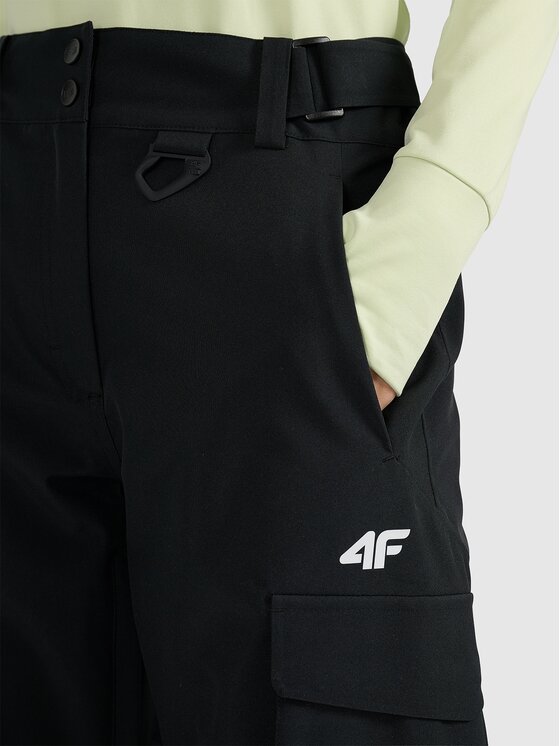 4F 4F Pantaloni da snowboard 4FWAW25TFTRF1220-20S Nero Regular Fit