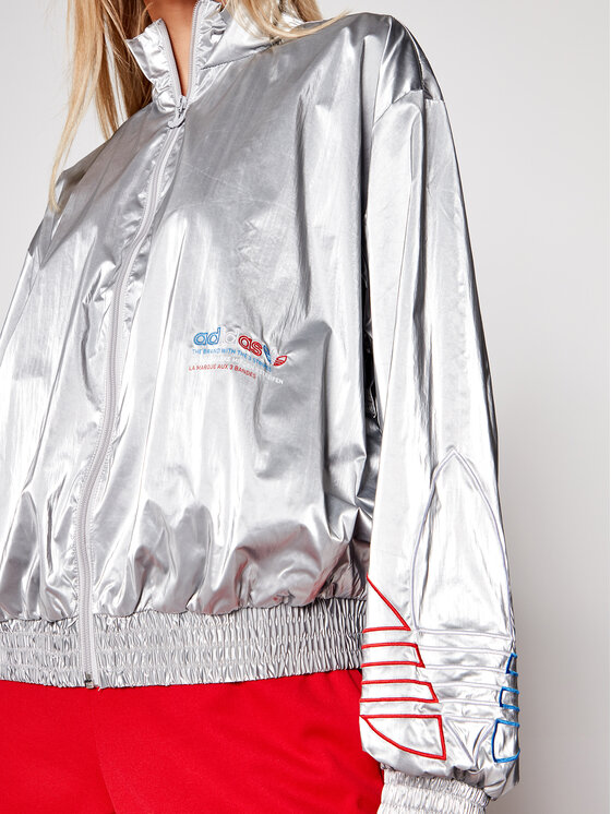 adidas Prechodna bunda adicolor Tricolor Metallic Japona Track GT8434 Strieborna Regular Fit Modivo.sk