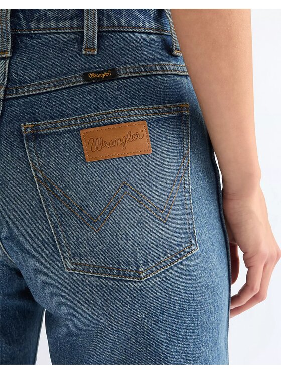 Wrangler Wrangler Szorty jeansowe COWBOY SHORT 5 INCH Niebieski Regular Fit