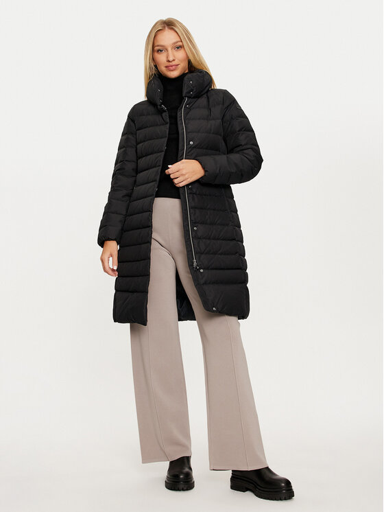 Geox Geox Vatovaná bunda Catria W4626N T3156 F9000 Čierna Regular Fit