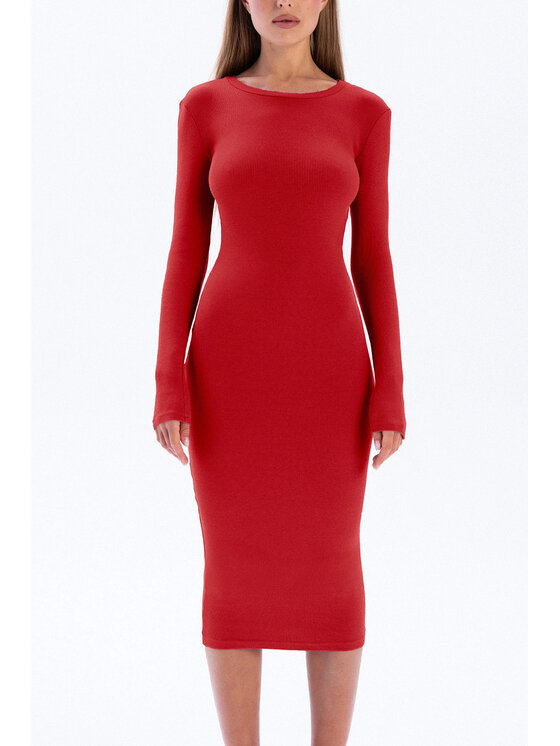 Nudyess Nudyess Vestito di maglia Eos midi z prążka Rosso Fitted Fit