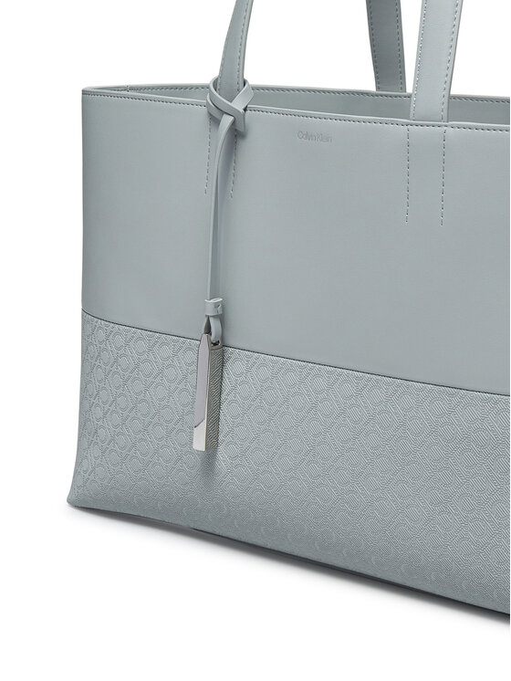 CALVIN KLEIN TOREBKA SCULPTED CAMERA BAG18 MONO kolor