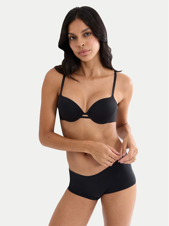 Triumph Triumph Krūšturis ar stīpiņu Body Make-Up Illusion 10226399 Melns