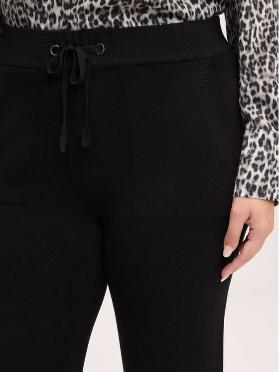 Fiorella Rubino Fiorella Rubino Pantaloni di tessuto P639L002552N033 Nero Regular Fit