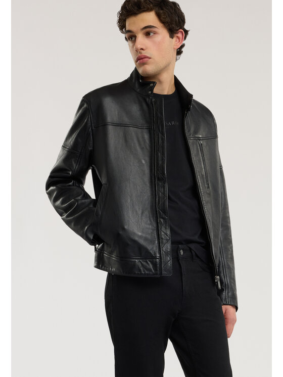 Trussardi Trussardi T-shirt G0308000134N033 Nero Regular Fit