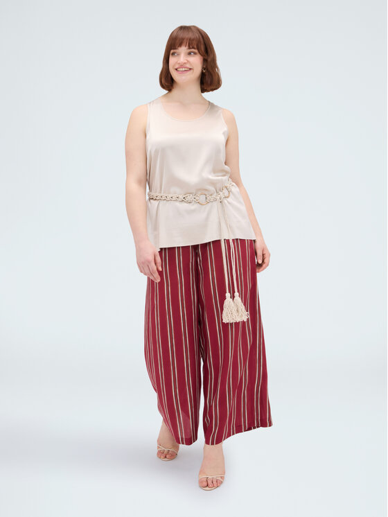 Fiorella Rubino Fiorella Rubino Spodnie materiałowe P082L002504N0Z6 Bordowy Flared Fit