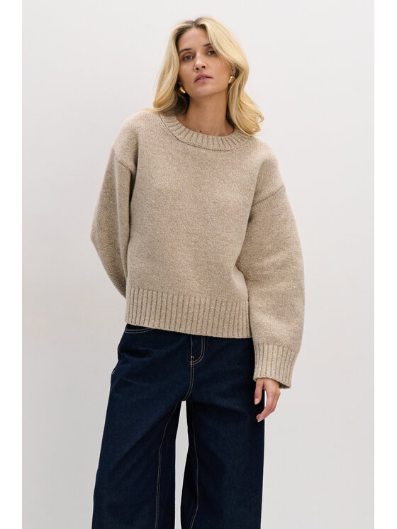 Fobya Fobya Sweter F2089 Beżowy Basic Fit