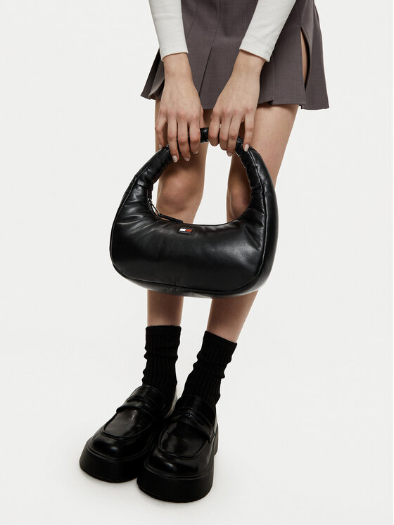 Tommy Jeans Geantă Tjw Pillow Shoulder Bag AW0AW16977 Negru