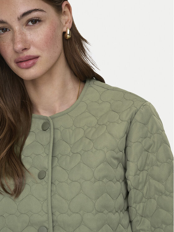 ONLY ONLY Prehodna jakna Heart 15366265 Zelena Regular Fit