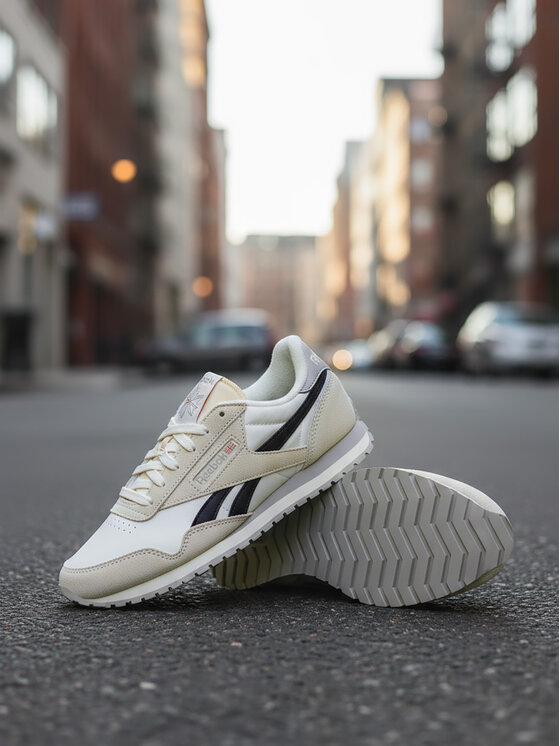 Reebok Reebok Superge EOSS-CLASSIC AZ 100208830 Bela