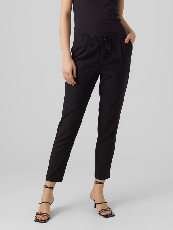 Vero Moda Vero Moda Pantaloni din material Jesmilo 10279691 Negru Regular Fit