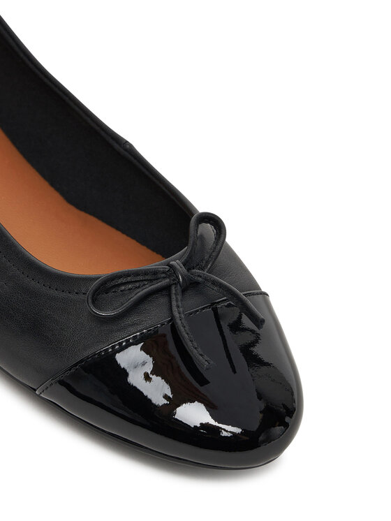 Tommy Hilfiger Tommy Hilfiger Μπαλαρίνες Patent Toe-Cap FW0FW08830 Μαύρο