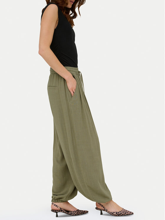 ONLY ONLY Hlače iz tkanine Siesta 15373197 Khaki Regular Fit