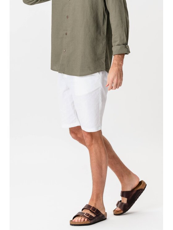 TeeShoppen TeeShoppen Szorty materiałowe 'Basic Collection' Biały Regular Fit