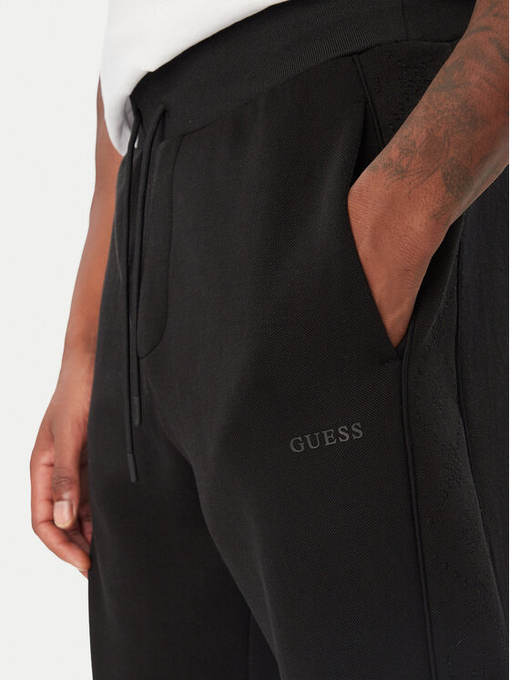 Guess Guess Spodnji del trenirke Z6BB03 K6544 Črna Regular Fit