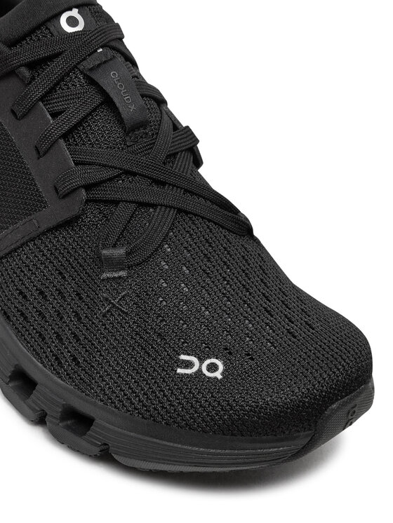 On On Futócipő Cloud X 4 3WE30070106 Fekete