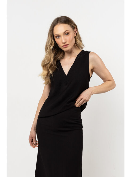 Awama Awama Bluzka A718 Czarny Basic Fit