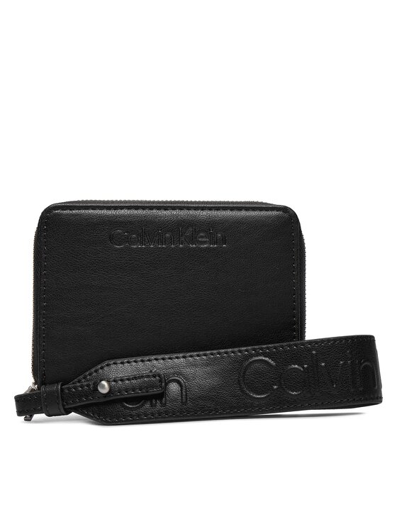 Calvin Klein Velika ženska Denarnica Gracie Wallet W/Strap Md K60K611387 Črna