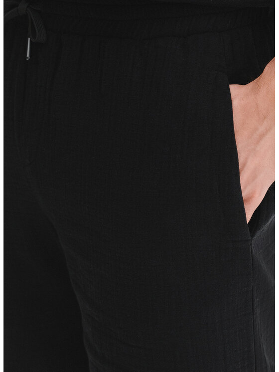 Pako Lorente Pako Lorente Szorty materiałowe P25SF-WS-009 Czarny Classic Fit