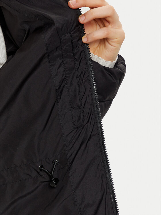 KARL LAGERFELD KARL LAGERFELD Vatovaná bunda 246W1513 Čierna Slim Fit